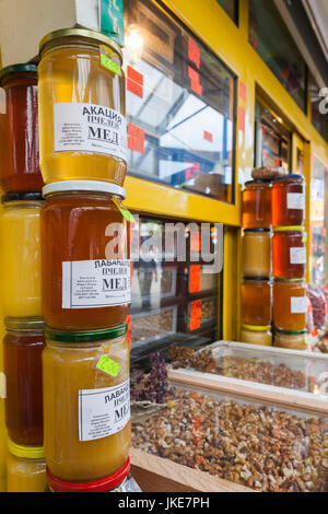 Bulgaria, Sofía, el mercado de las señoras, miel para la venta Foto de stock