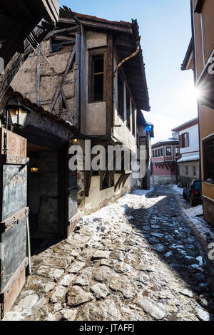 Las calles empedradas del casco antiguo de la ciudad de Plovdiv, Bulgaria, Europa Foto de stock