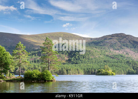Lochan eilein, strathspey y badenoch, Cairngorm, Highland, Escocia Foto de stock