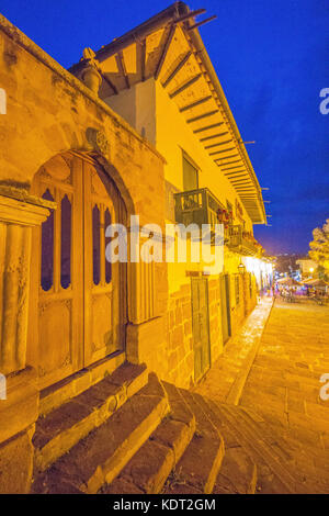 Barichara, ubicada en el departamento de Santander, es uno de los más bellos pueblos pequeños en Colombia. Foto de stock