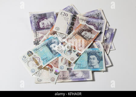 New British 5 libras y 10 notas Foto de stock