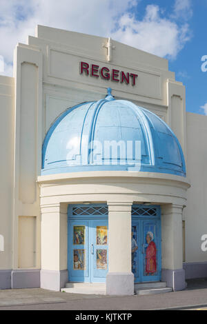 Art Decó teatro Regent y Bingo, el desfile, tratar, Kent, Inglaterra, Reino Unido Foto de stock
