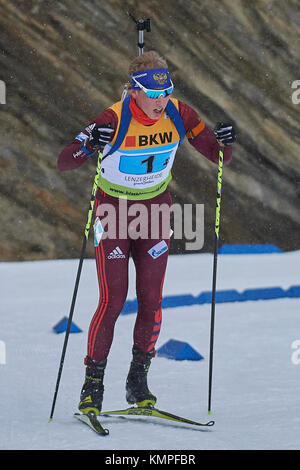 Lenzerheide, Suiza. 8 de diciembre de 2017. POVARNITSYN ALEXANDER (RUS) durante la IBU Biathlon Cup Mixed Relay en Lenzerheide. Crédito: Cronos/Alamy Live News Foto de stock