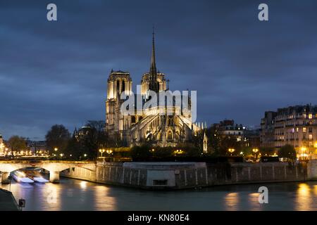 La Catedral de Notre Dame, París, Ile de France, Francia.