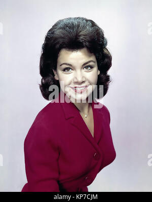 ANNETTE FUNICELLO (1942-2013) foto promocional de la cantante y actriz de cine americano sobre 1965 Foto de stock