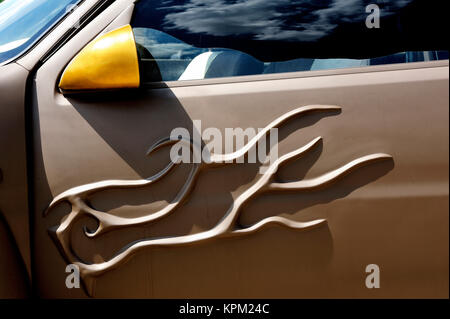 Exposición de tuning coche — Foto editorial de stock © Gilles_Paire  #50524771