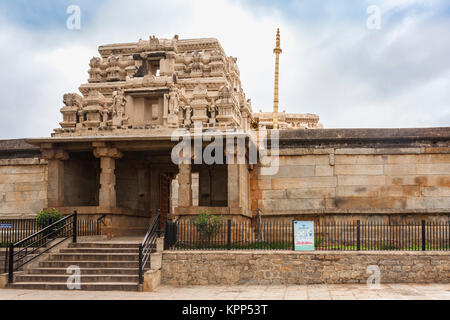 Asia, India, Andhra Pradesh, Lepakshi, Templo de Veerabhadra Foto de stock