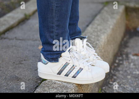 Adidas 2024 urbanas jeans