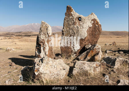 Zorats Karer o Carahunge es un yacimiento prehistórico con menhires astronómico,cerca de la ciudad de Sisian en la provincia de Syunik Armenia. Foto de stock