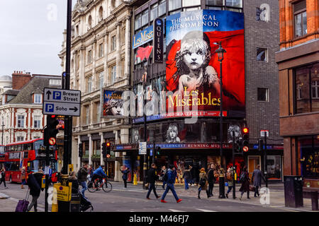 Les Miserables en el Sondheim Theatre en West End en Shaftesbury Avenue, Londres Inglaterra Reino Unido Foto de stock