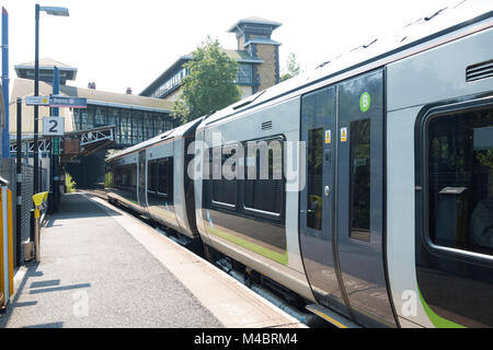 El Barrio de Joyería estación de tranvía y tren, Birmingham, Inglaterra Foto de stock