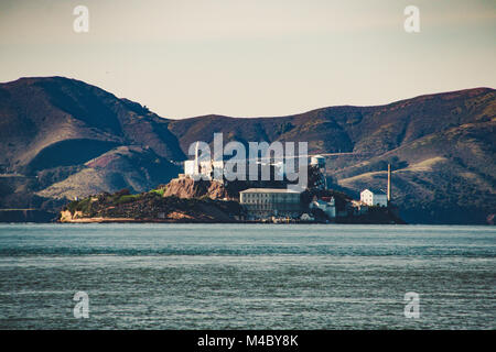 Isla de Alcatraz cerca de San Francisco, en EE.UU. Foto de stock