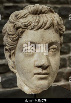El emperador Cómodo (161-192). El emperador romano. Busto de fecha entre 170-180 AD. Museo Roman-Germanic. Colonia. Alemania. Foto de stock