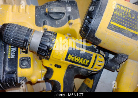 DeWalt de alimentaci n amarillo como herramientas usadas por los