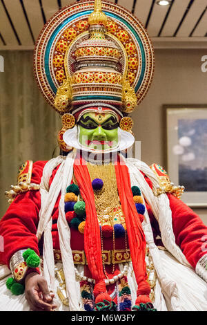 Arte tradicional Kathakali Hindu de la actuación en Kerala Foto de stock