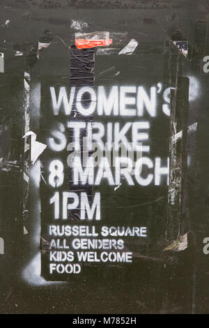 Londres, Reino Unido. 8 de marzo, 2018. Una galería de símbolos en apoyo de la huelga de las mujeres en el Día Internacional de la mujer. Crédito: Mark Kerrison/Alamy Live News Foto de stock