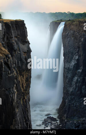 Victoria Falls en Zimbabwe Foto de stock