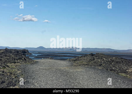 Herdubreid montaña (1682m) en la región Odadahraun del noreste de Islandia. Foto de stock