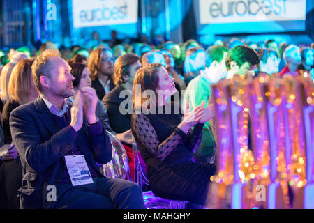 Eurobest, celebrando la ceremonia de entrega de premios a los mejores trabajos creativos en Europa, European Festival de Publicidad 2017 en Londres, Reino Unido, 30 de noviembre de 2017 © ifnm Foto de stock