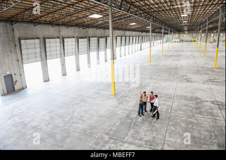 interior de almacén vacío