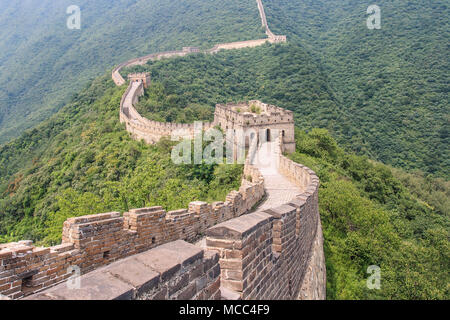 Magnífica pared en un entorno verde, Beijing, China