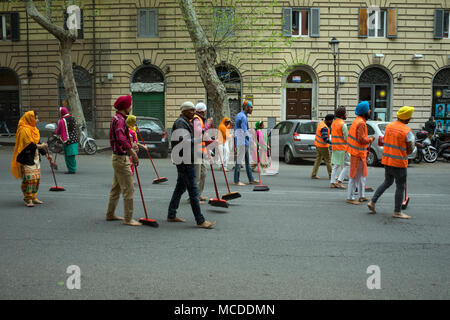 Roma, Italia 04/15/2018: celebración anual de Nagar Kirtan en Roma, Italia Foto de stock