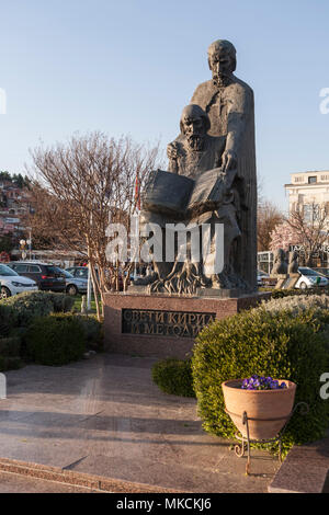 Estatua de San Cirilo y san Metodio, Ohrid, Macedonia Foto de stock