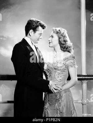 El Titulo De La Pelicula Original Till Roll Por Las Nubes Titulo En Ingles Till Roll Por Las Nubes El Director De Cine Richard Whorf Ano 1946 Estrellas Robert Walker Lucille Bremer