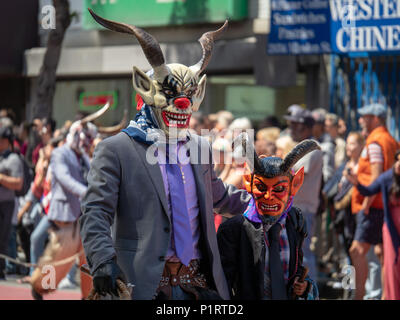 Disfraz del diablo en el Carnaval Foto de stock 2170117861