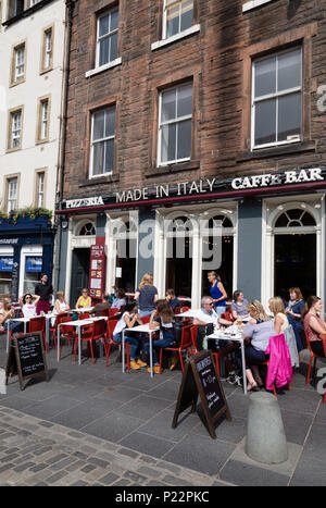 Made in Italy pizzería y cafetería, el Grassmarket, Edimburgo, Escocia,  Reino Unido Fotografía de stock - Alamy