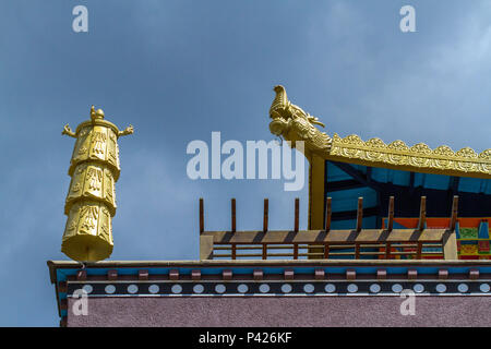 Templo Chagdud Gonpa Odsal Ling, el templo budista tibetano, Cotia, São Paulo.