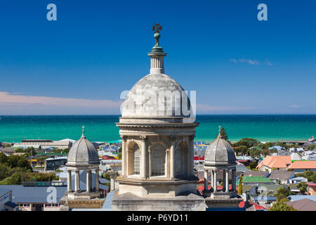 Nueva Zelanda, Otago, Isla del Sur, Oamaru, elevó la vista de la Basílica de San Patricio Nueva Zelanda, Otago, Isla del Sur, Oamaru, elevó la vista de la Basílica de San Patricio