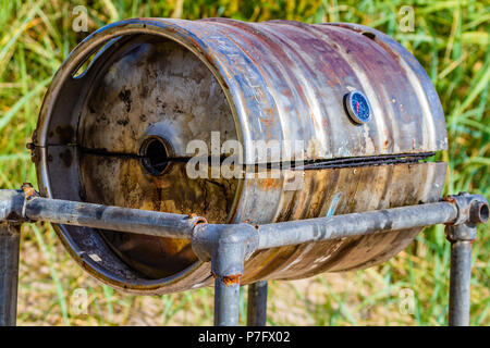 Viejo Barril De Cerveza Fotografia De Stock Alamy