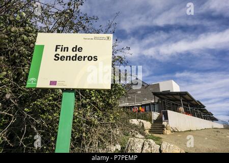 Centro de visitantes, el Paraje Natural Torcal de Antequera, términos municipales de Antequera y Villanueva de la Concepción, provincia de Málaga, Andalucía, España.