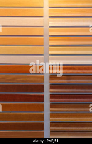 Barniz de madera Muestras Paleta de colores Fotografía de stock - Alamy