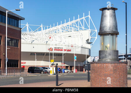 El estadio de la luz y la Lámpara Minera rotonda, Stadium, majadas, Sunderland, Tyne y desgaste, England, Reino Unido Foto de stock