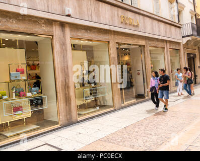Furla bolsos de lujo marca Italy Fotografía de stock Alamy