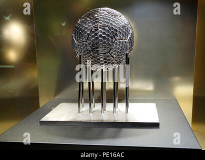 Premio del club fifa del siglo fotografías e imágenes de alta resolución -  Alamy