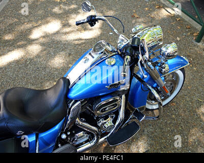 Harley-Davidson FLHRC Road King Moto Foto de stock
