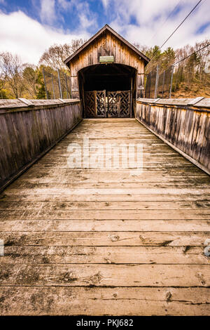 Comstock Puente Puente cubierto  East Hampton, Connecticut, EE.UU. Foto de stock