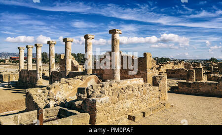 Antiguas ruinas cerca de patetismo Foto de stock