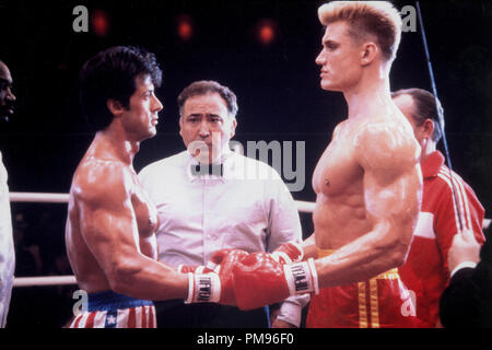 Studio publicidad todavía de 'Rocky IV' Sylvester Stallone, Dolph Lundgren © 1985 MGM/UA Todos Los Derechos Reservados Archivo de referencia # 31703100THA sólo para uso editorial