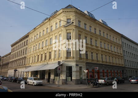 Wien, Ottakring, Wohnbau am Yppenplatz, Payergasse 13 Foto de stock