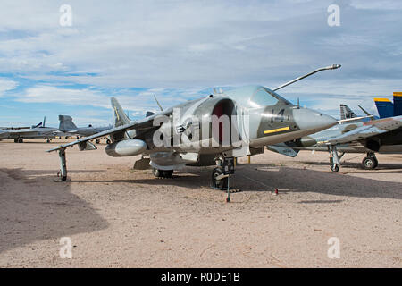 Harrier, Pima Air & Space Museum. Tucson, Arizona. Ee.Uu.