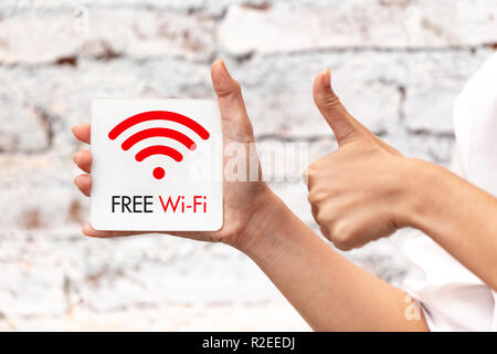 Símbolo de señal wifi gratis ilustración pulgares para arriba para un buen mejor y seguro servicio de acceso a internet. Foto de stock