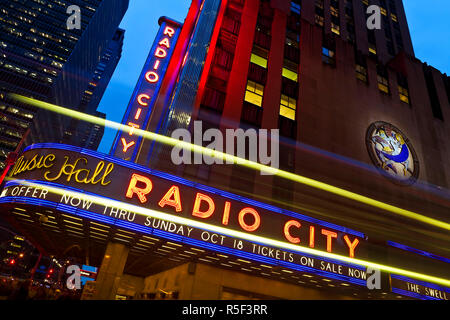 Ee.Uu., la ciudad de Nueva York, Manhattan, el Radio City Music Hall.