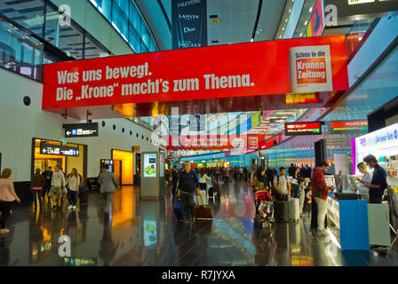 Flughafen Wien Schwechat, el aeropuerto internacional de Viena, Viena, Austria Foto de stock