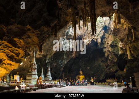 Tham Khao Luang cueva templo, Phetchaburi, Tailandia Foto de stock