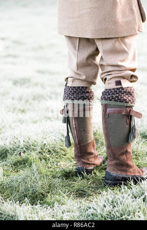 Pa s elegante atuendo sport botas Wellington botas Fotograf a