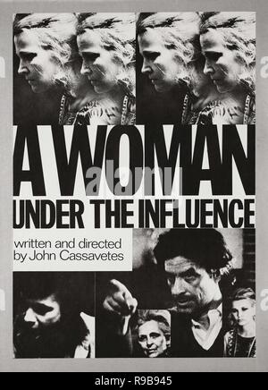 Una mujer bajo la influencia Año: 1974 EE.UU. Peter Falk, Gena Rowlands  Director: John Cassavetes Fotografía de stock - Alamy